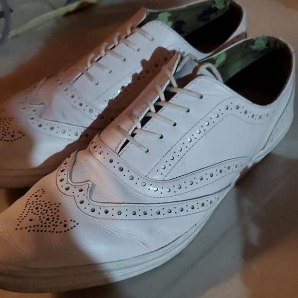 Various men's 8.5 sz shoes - Picture 9 of 13